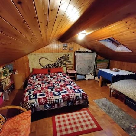 アオスタ The Golden Eagle - Chalet A Champdeprazヴィラ エクステリア 写真